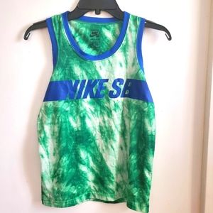 NIKE DRY FIT SKATEBOARDING TANK